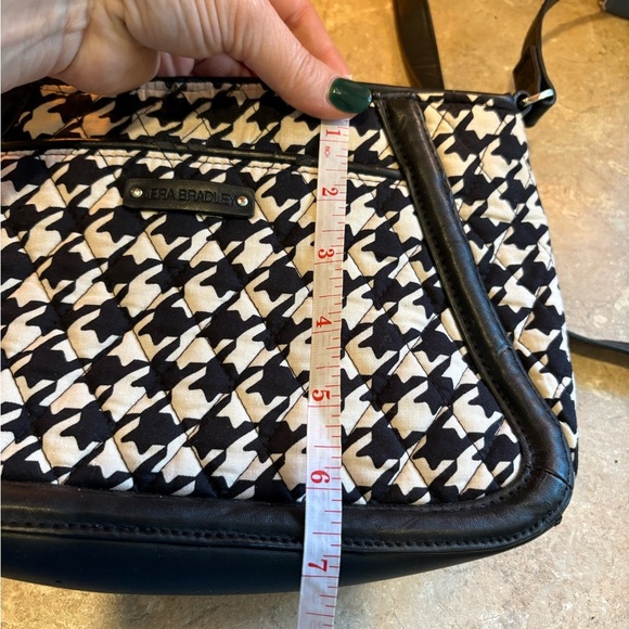 Vera Bradley Women's Trimmed Trapeze Crossbody Midnight Houndstooth - Picture 12 of 12